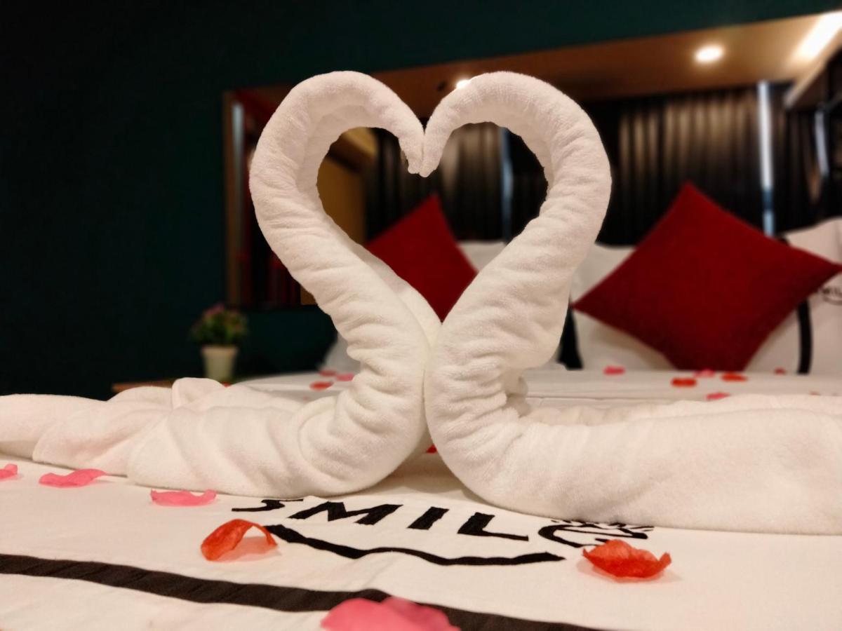 Smile Hotel C180 Cheras Selatan Екстериор снимка