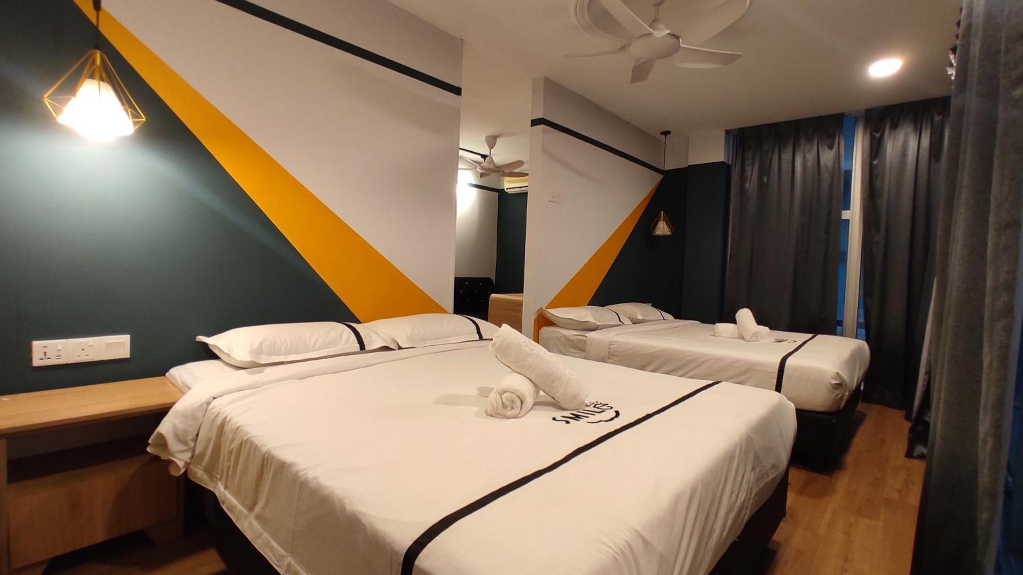 Smile Hotel C180 Cheras Selatan Екстериор снимка